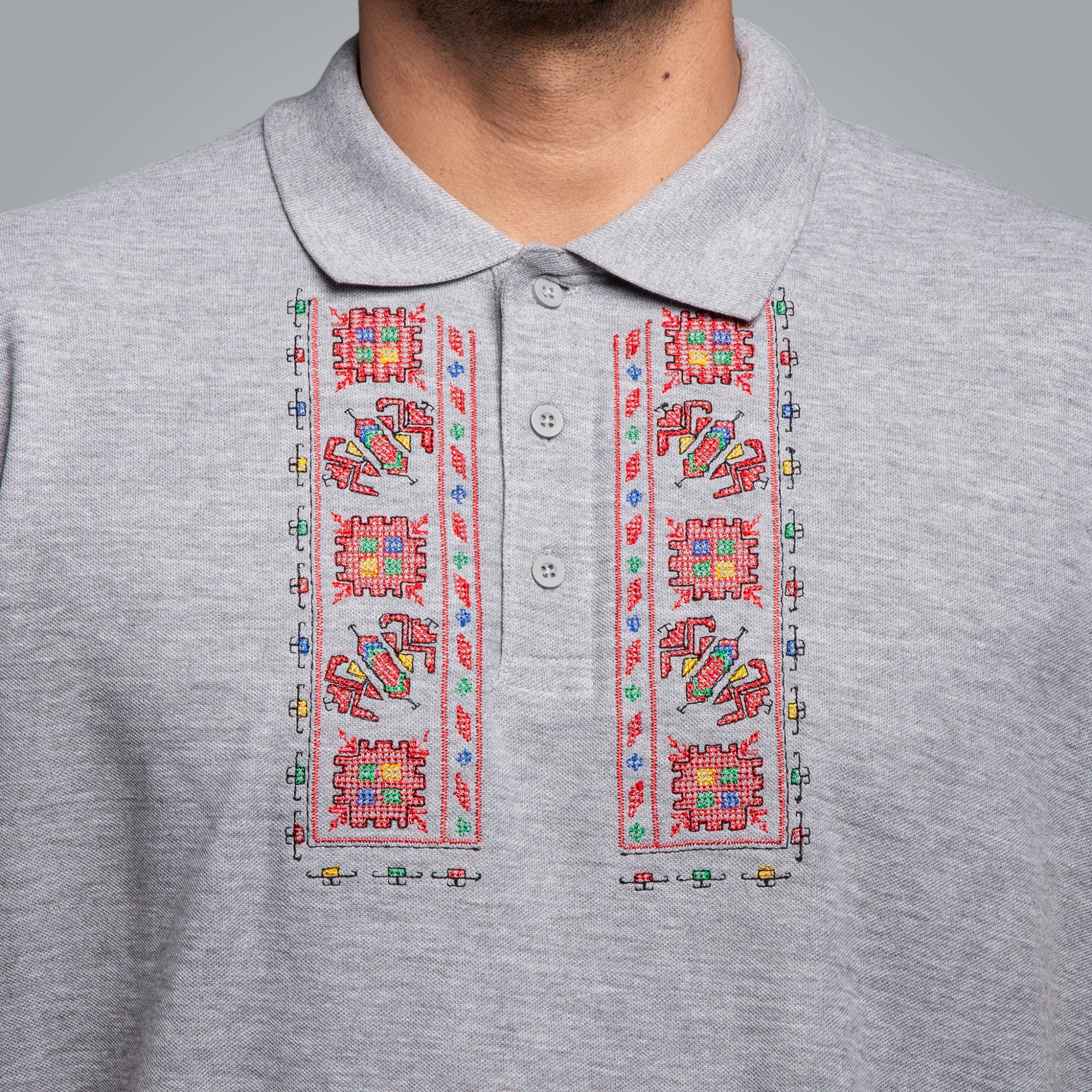 T-shirt with collar "Traditional"