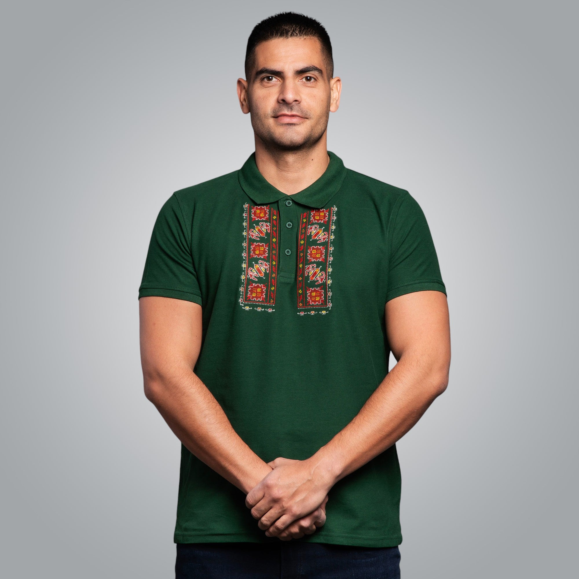 T-shirt with collar "Traditional"