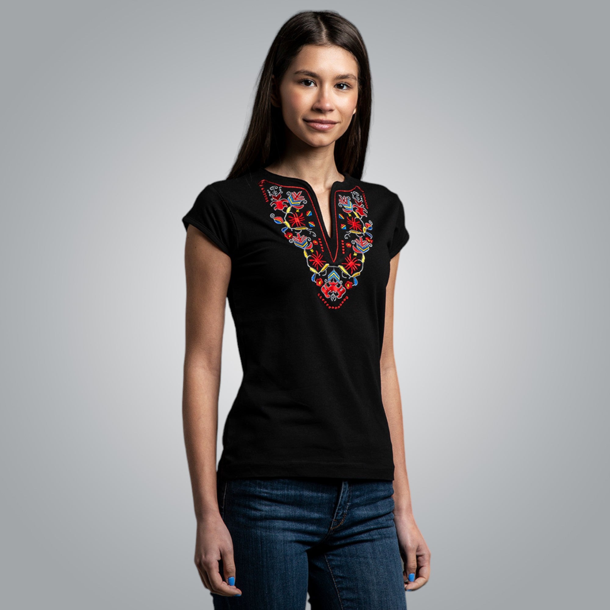 V-neck T-shirt - "Samokovska"