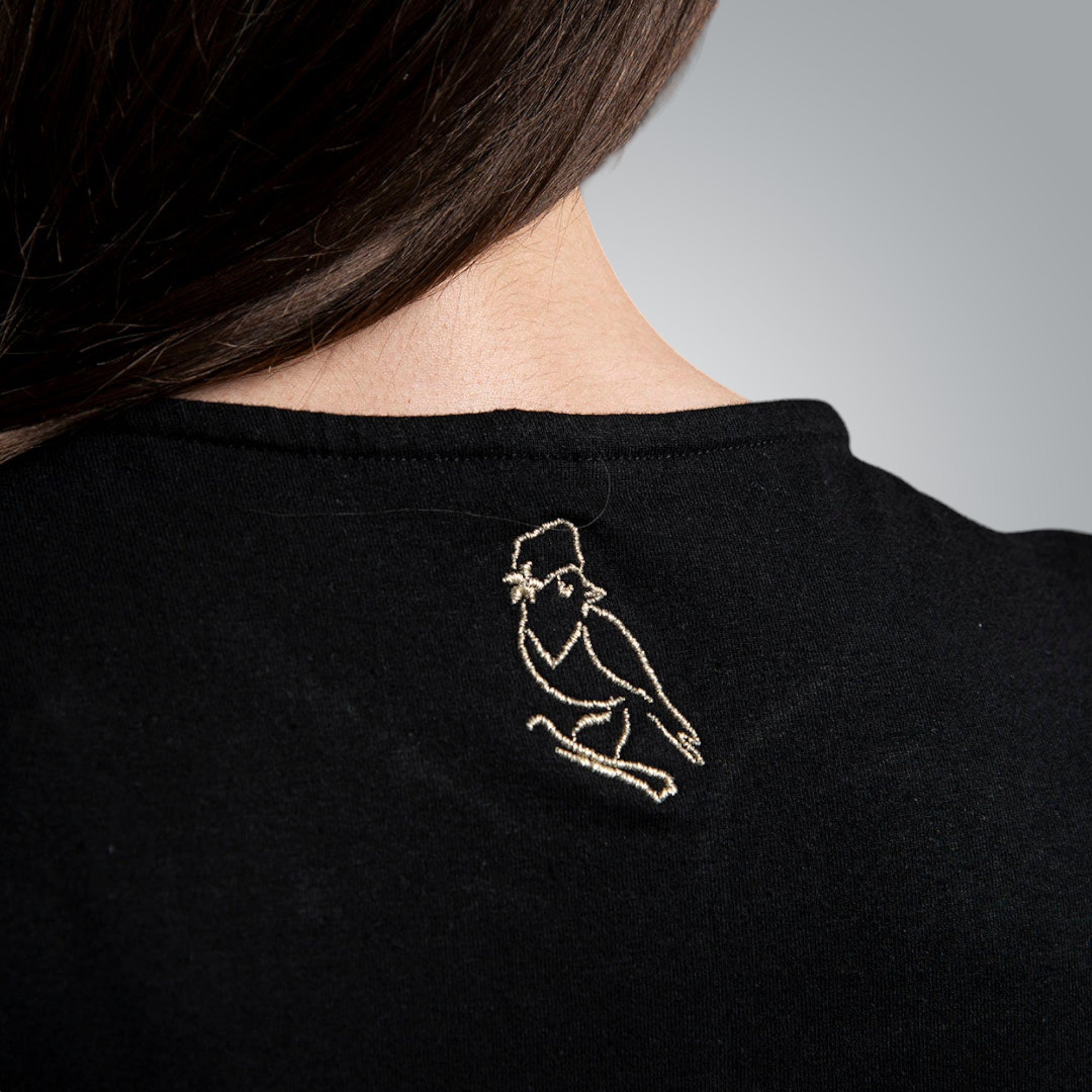 V-neck T-shirt - "Samokovska"