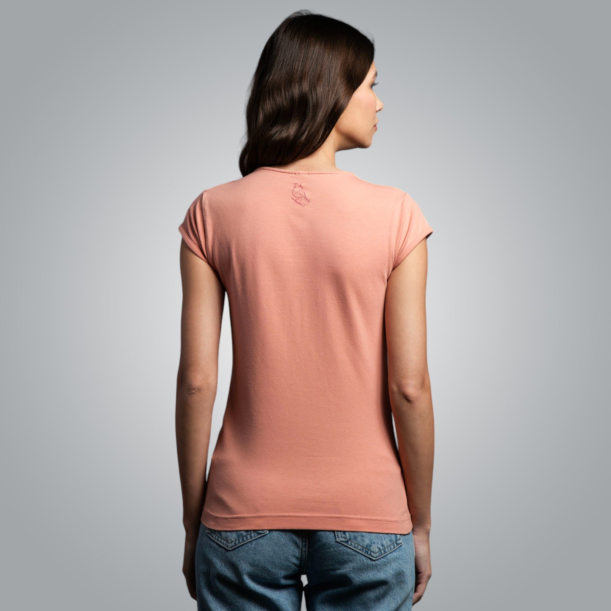 Тениска с V-деколте "Тракийска"