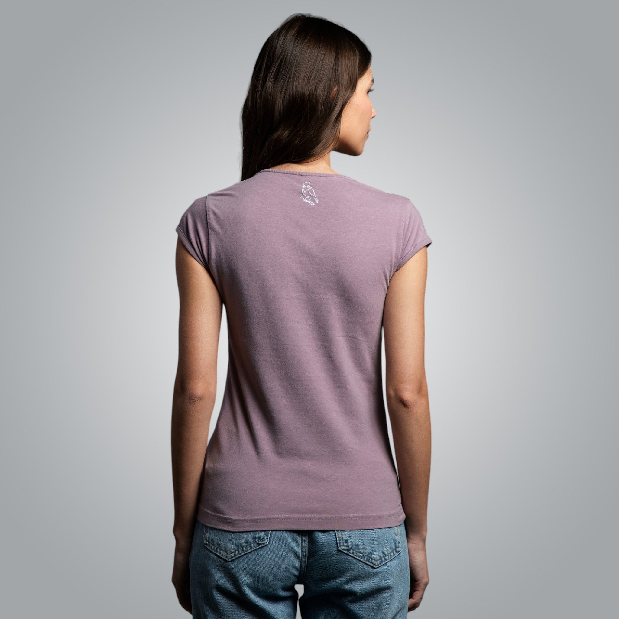 Тениска с V-деколте "Тракийска"