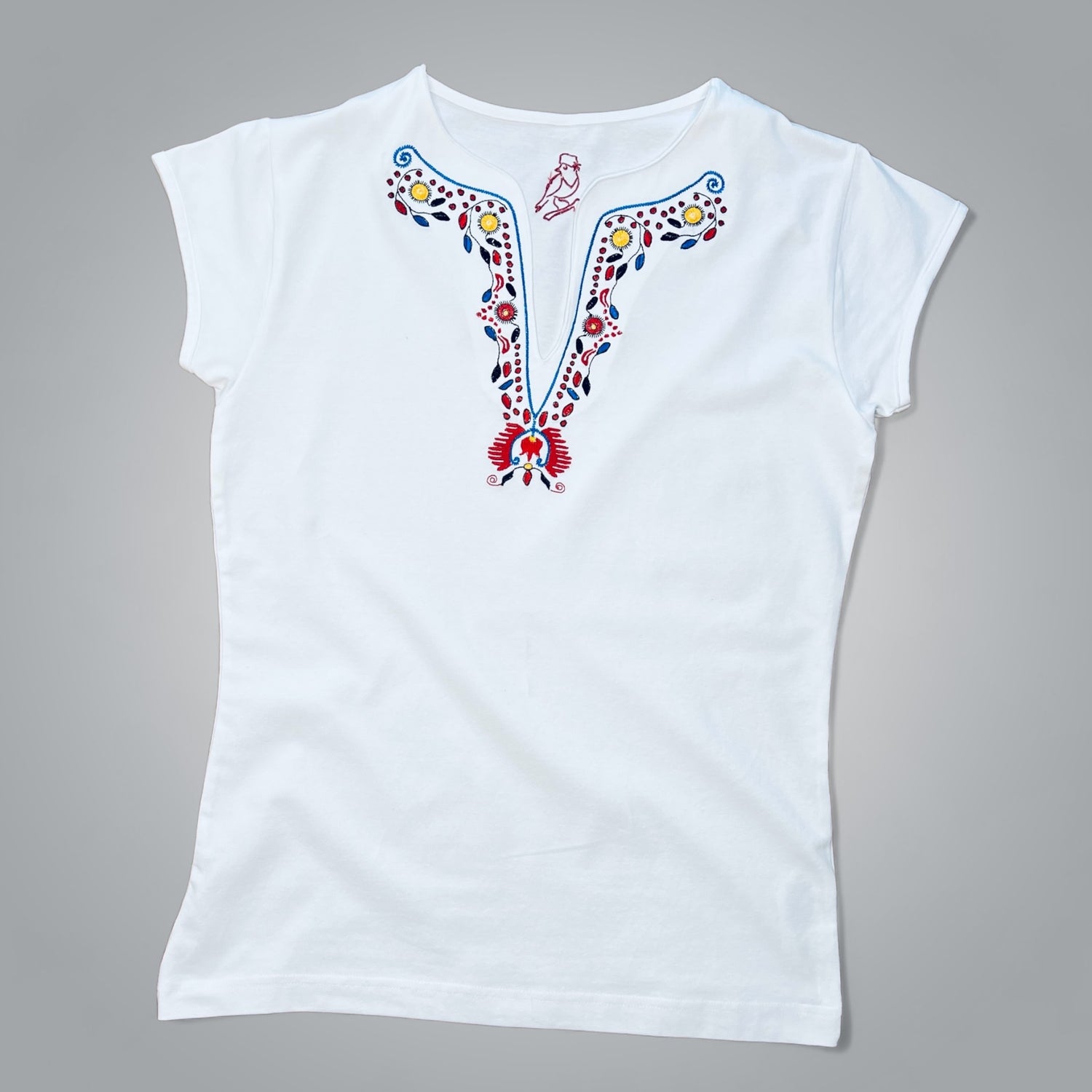 V-neck T-shirt &quot;Fertility&quot;