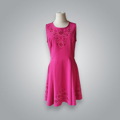 OUTLET Къса рокля с "Нашенска" шевица