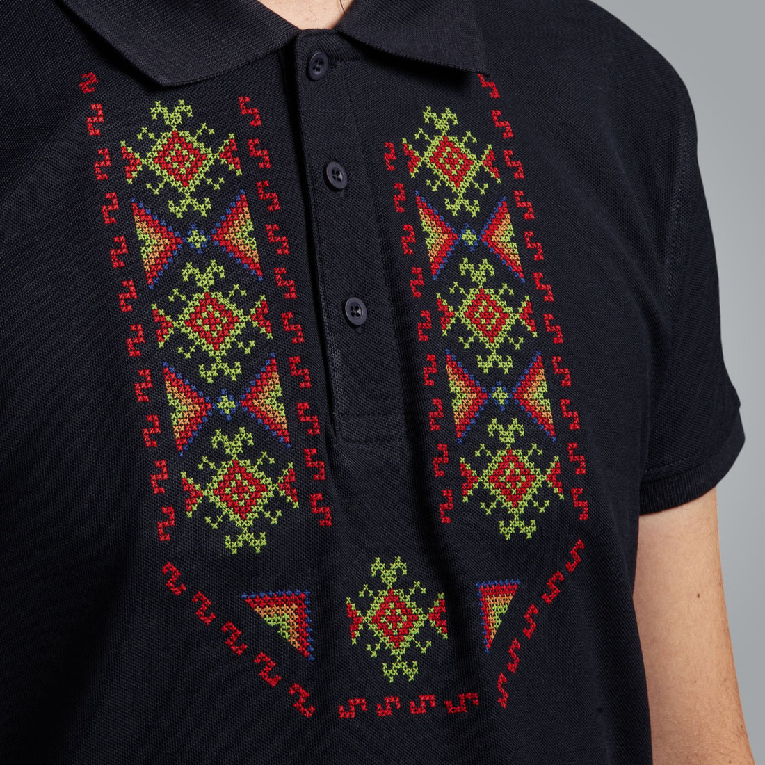 T-shirt with collar &quot;Gizdav&quot;