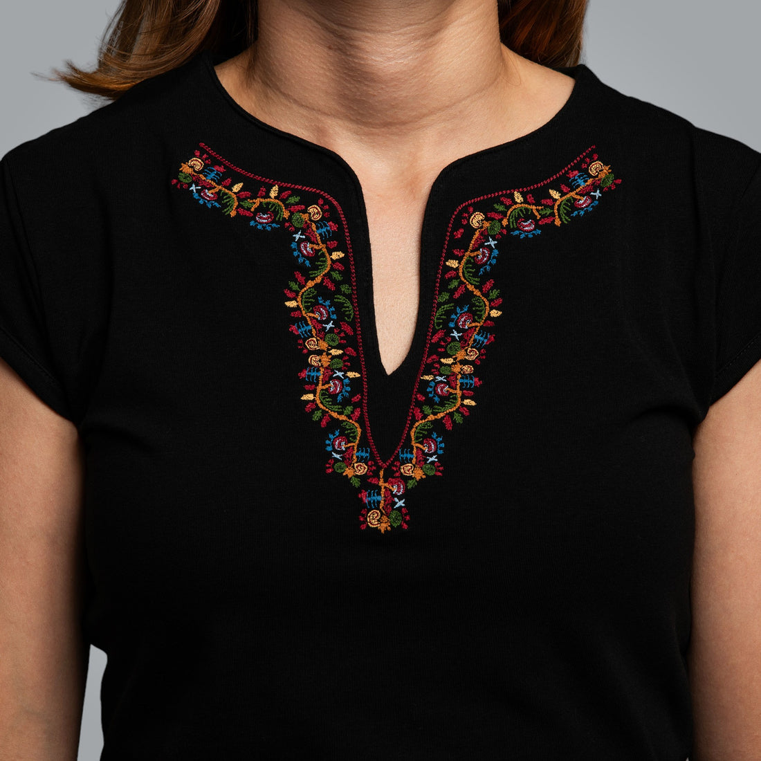 V-neck T-shirt embroidered with embroidery from Dryanovo