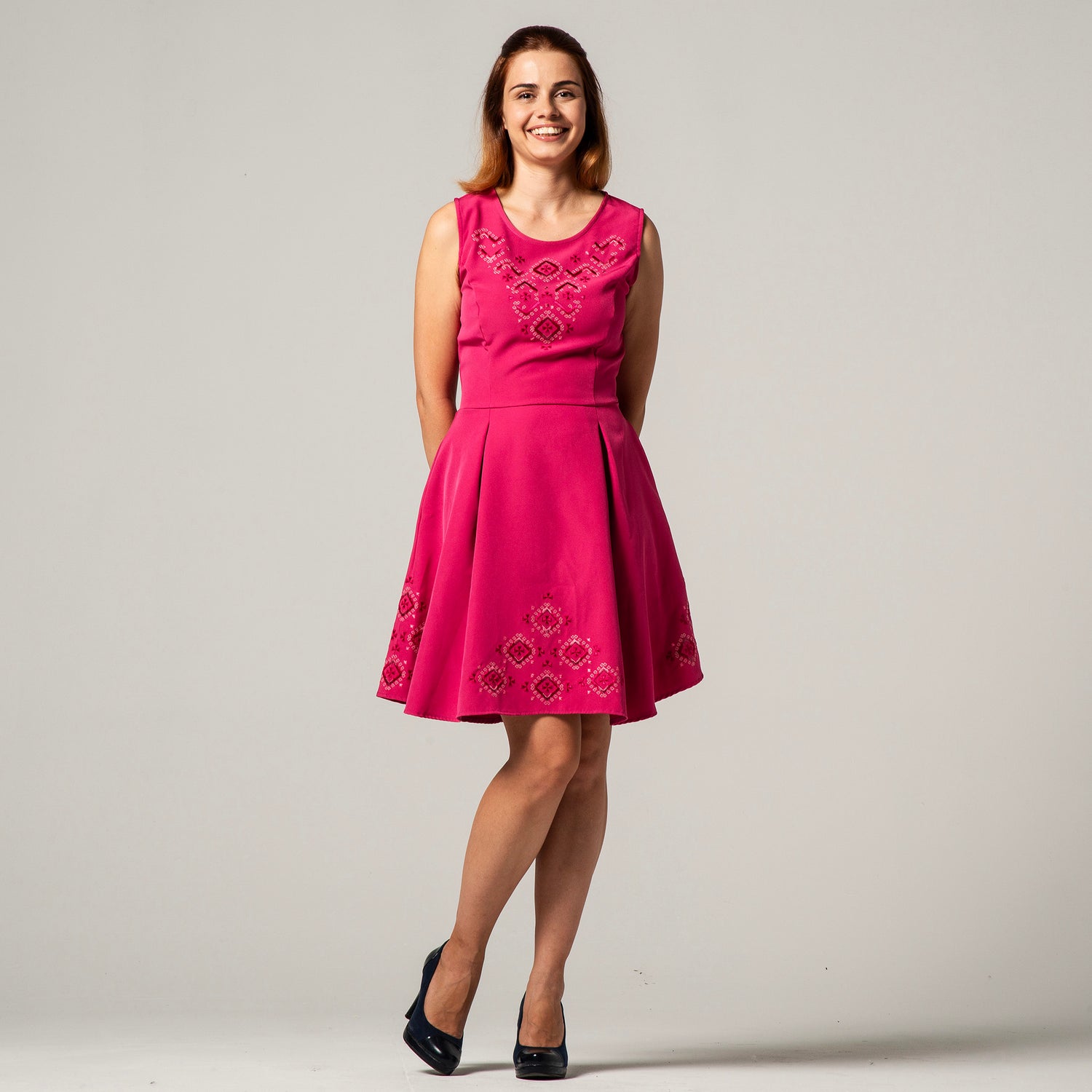 Short dress with &quot;Nashenska&quot; embroidery
