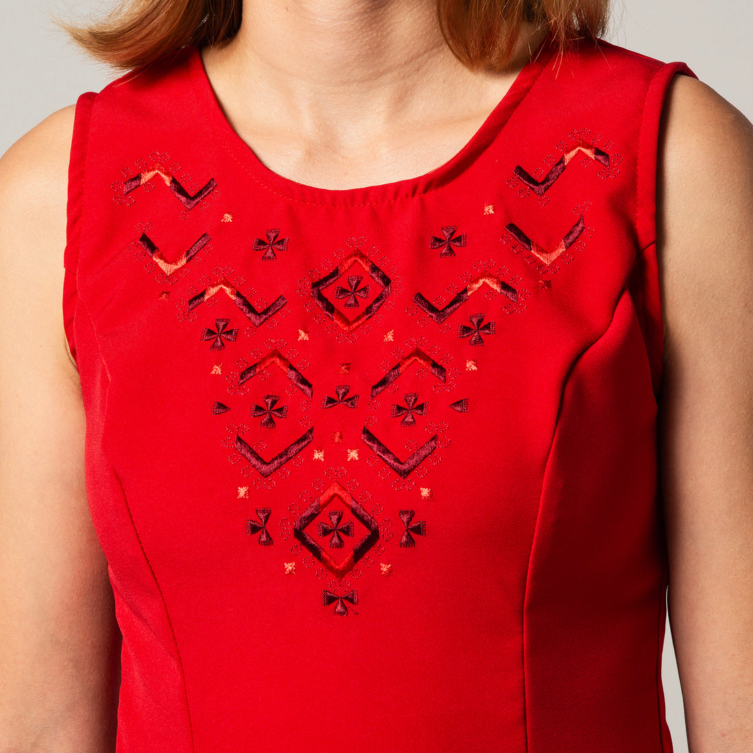 Short dress with &quot;Nashenska&quot; embroidery
