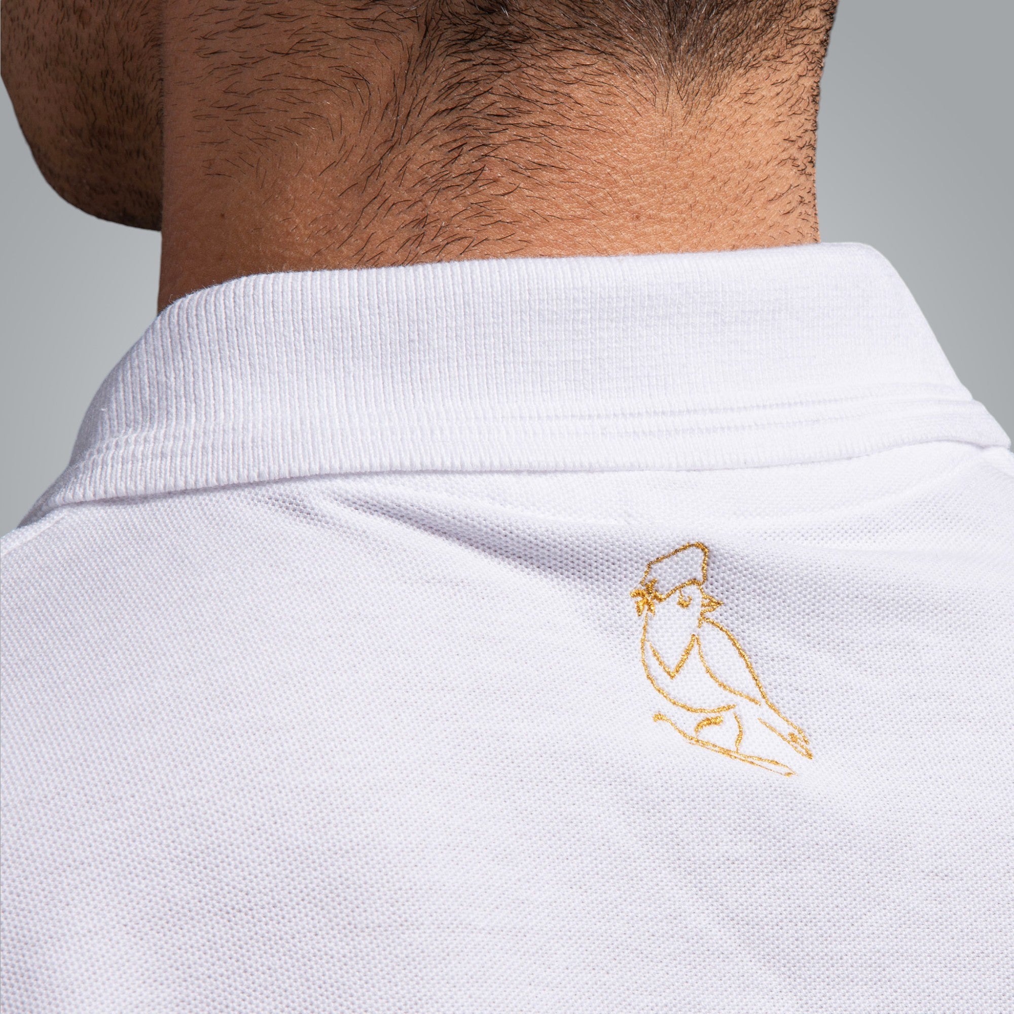 T-shirt with &quot;Guardian&quot; collar - &quot;golden&quot; embroidery 