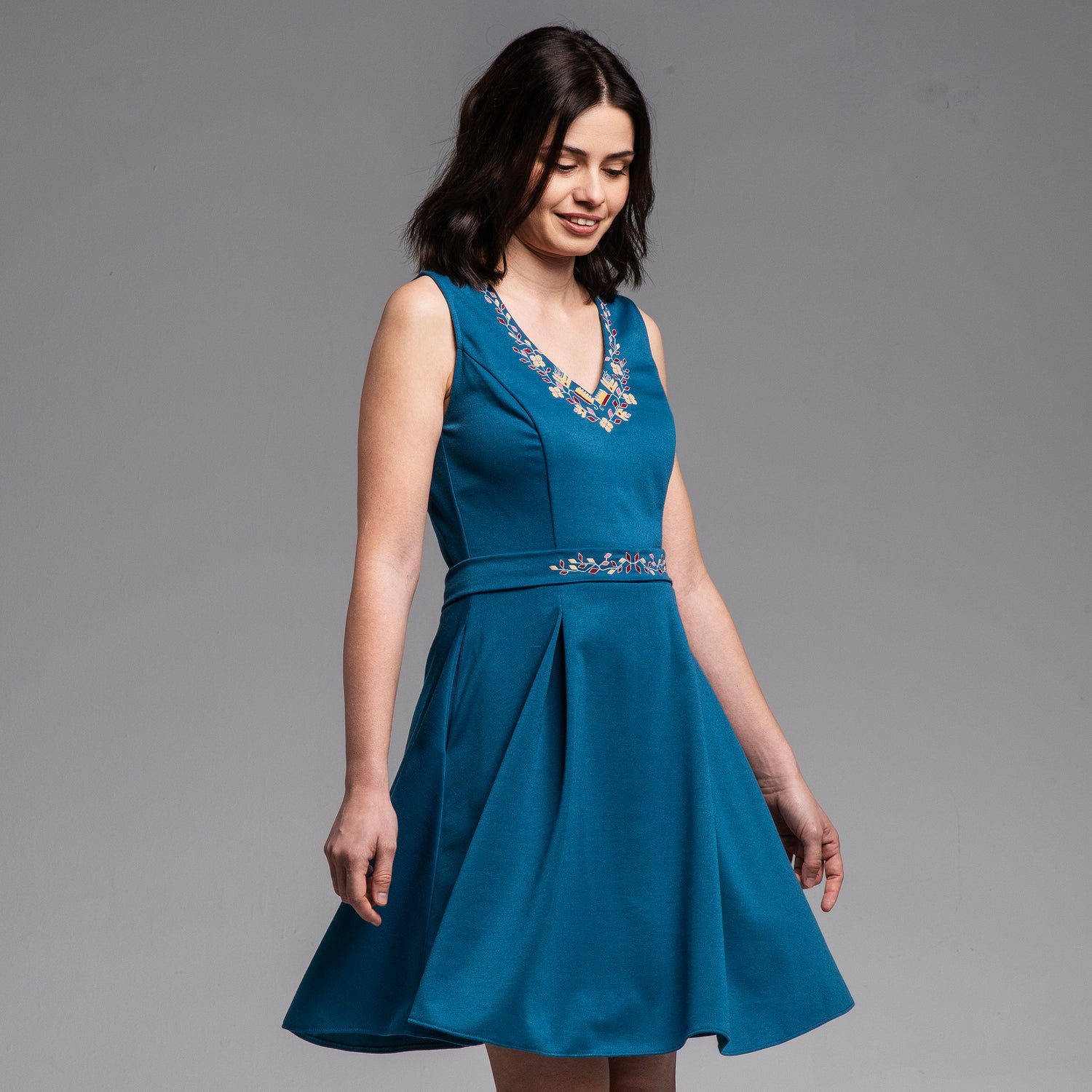 Къса рокля &quot;Пролет&quot;