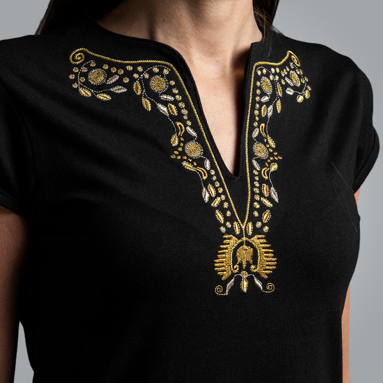 V-neck T-shirt &quot;Fertility&quot;