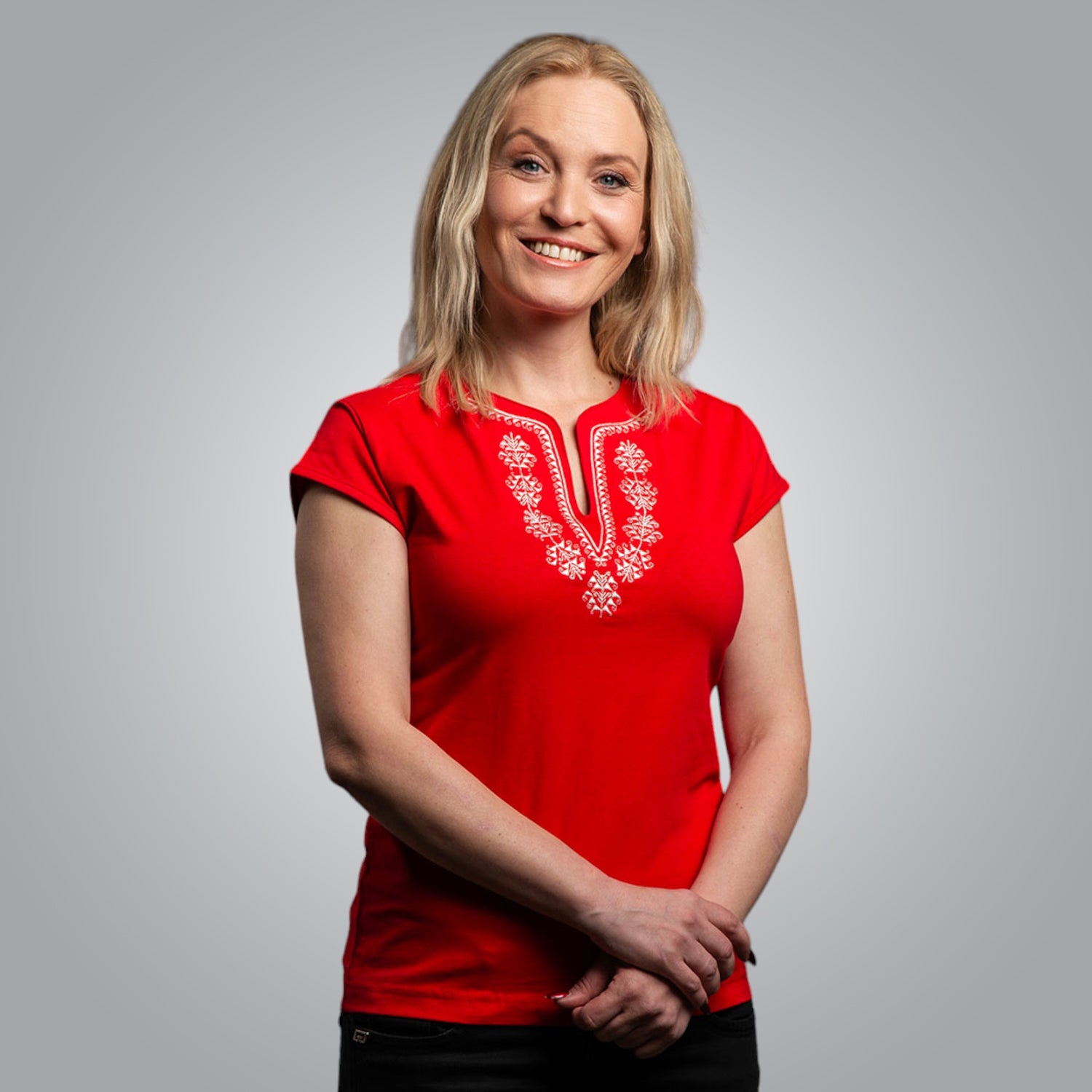 V-neck t-shirt with Shopsko motifs