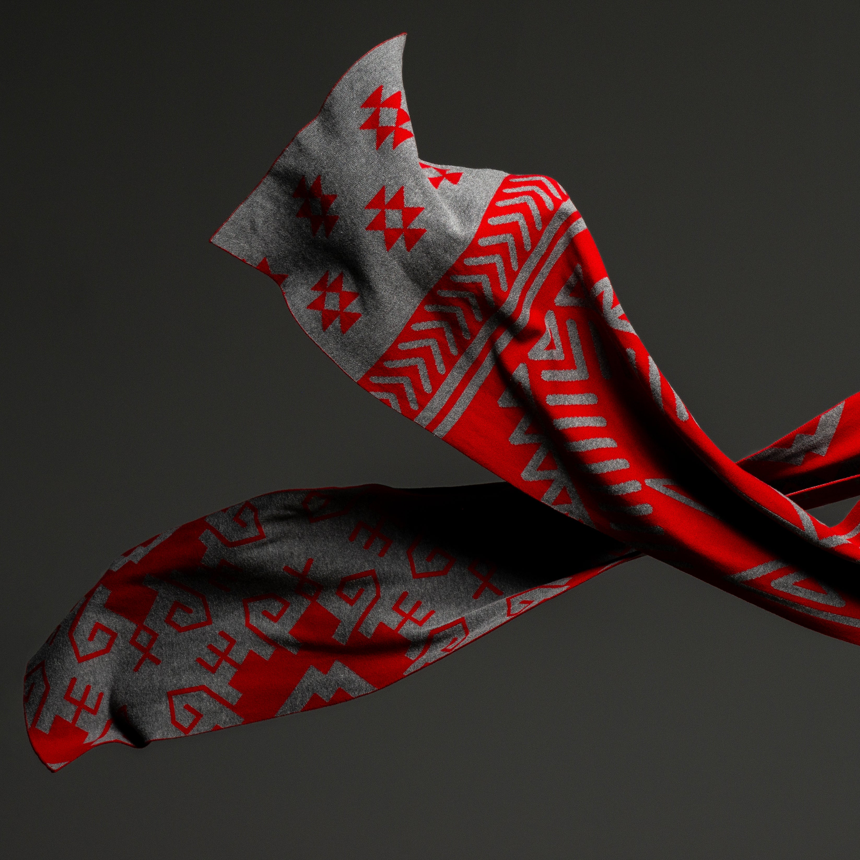Scarf &quot;Kanatitsa&quot;