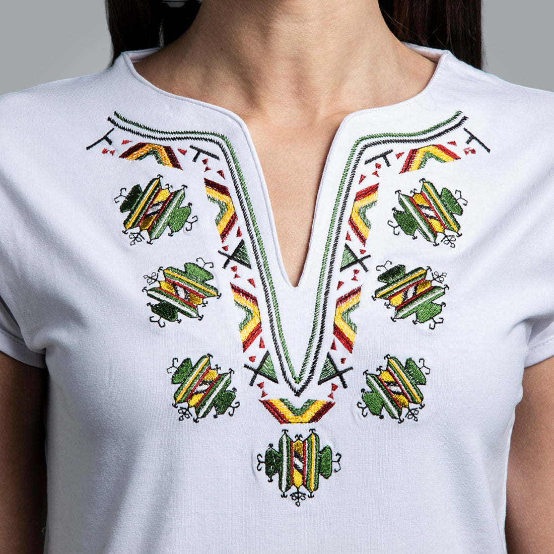V-neck T-shirt &quot;from Shopluka&quot;