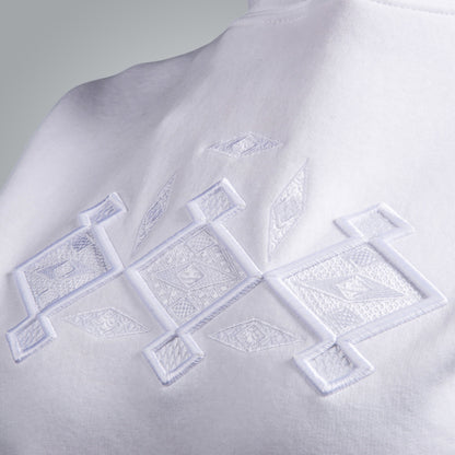 Blouse with hood &quot;Kanatitsa&quot; 3D