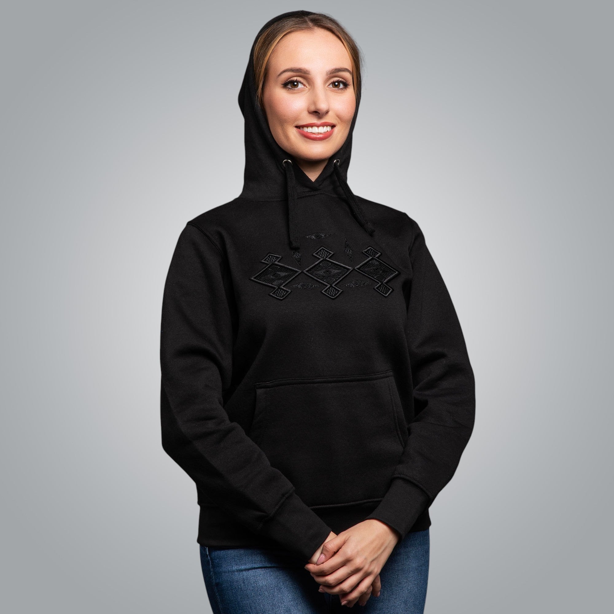 Blouse with hood &quot;Kanatitsa&quot; 3D