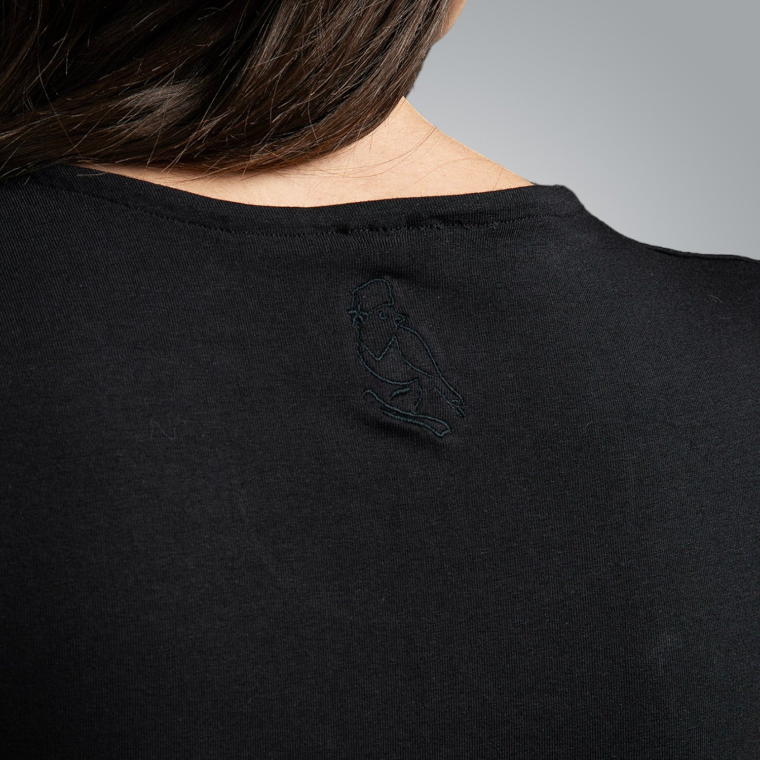 V-neck t-shirt with Shopsko motifs