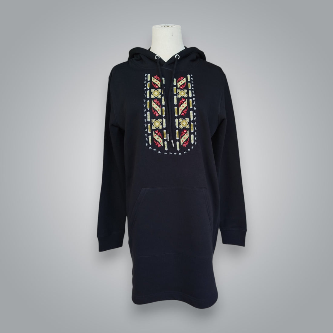 OUTLET Дълга блуза с качулка "Защита"