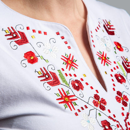 Тениска с V-деколте &quot;Тракийска&quot;